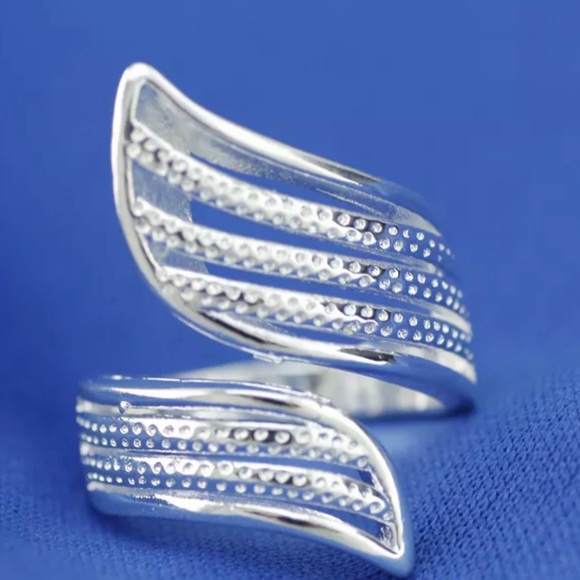 Beautiful 925 Silver Ring! - Picture 7 of 7